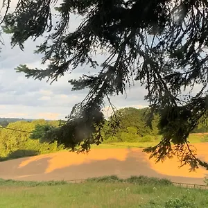  Hébergement de vacances Les Ercuries